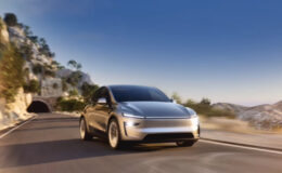 Tesla’dan makus haber: Uygun fiyatlı model bir sefer daha ertelendi