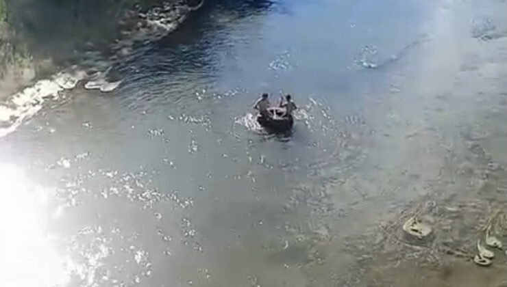 Tokat’ta traktör şambreli ile rafting