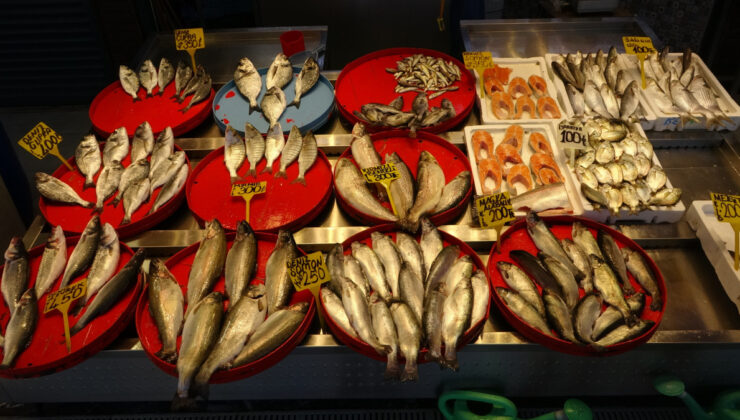 Trabzon’da Arap turistlerden balığa ağır ilgi