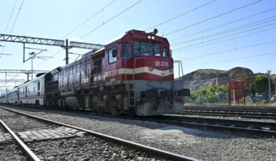 Türkiye’nin bölgesel demir yolu projesine 2,4 milyar euroluk yeşil finansman