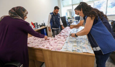 Van’da zabıtanın yakaladığı dilencinin üzerinden 75 bin 950 lira çıktı