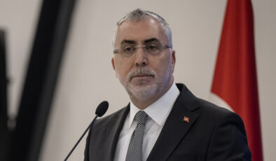 Vedat Işıkhan’dan Manisiz İşgücü Ahenk Programı’na ait açıklama