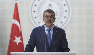 Yusuf Tekin: 15 Temmuz bir milletin iradesini ortaya koyduğu tarihi bir eşiktir