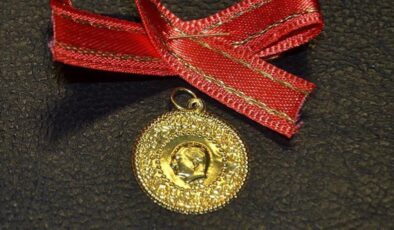 ABD’de tarım dışı istihdam niyet altın sert yükseldi