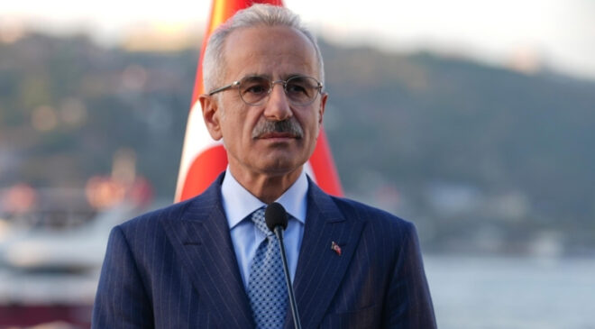 Abdulkadir Uraloğlu: Kargo Ayrım Sistemi’yle üç vilayette 94 milyon gönderinin ayrımı sağlandı