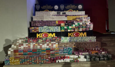 Adana’da saman yüklü tırdan 3 milyon TL’lik gümrük kaçağı sigara çıktı