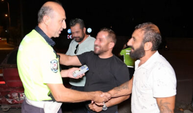 Aksaray’da 0.01 promil ile ceza almaktan kurtuldu: Sevinci kameraya yansıdı