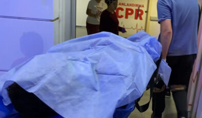 Aksaray’da eşinin sevgilisine bıçakla saldırdı