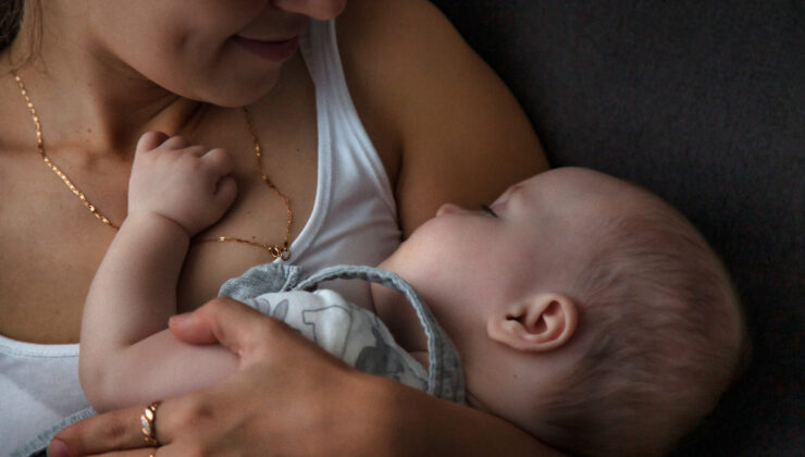 Anne sütünün bebeğe ve anneye yararları saymakla bitmiyor