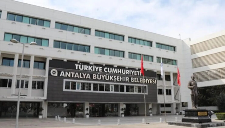 Antalya Büyükşehir Belediyesi’ne yönelik soruşturmada yeni gelişme: 3 gözaltı