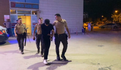 Bursa’da kemerinden döner bıçağı çıktı