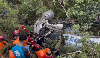 Bursa’da yangına giderken kazada hayatını kaybedenlerin kimlikleri belirli oldu