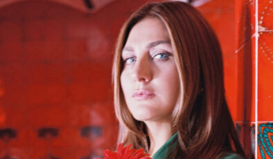 Çocuklarıyla yeni yaşını kutladı! Müzikçi Sibel Can 55 oldu