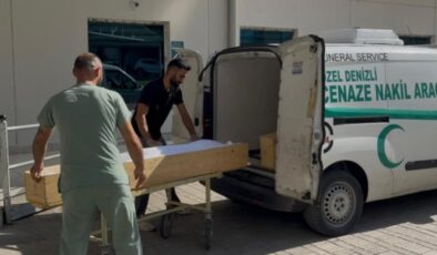 Denizli’de kamyonetle çarpışan motosikletli üniversite öğrencisi kurtarılamadı