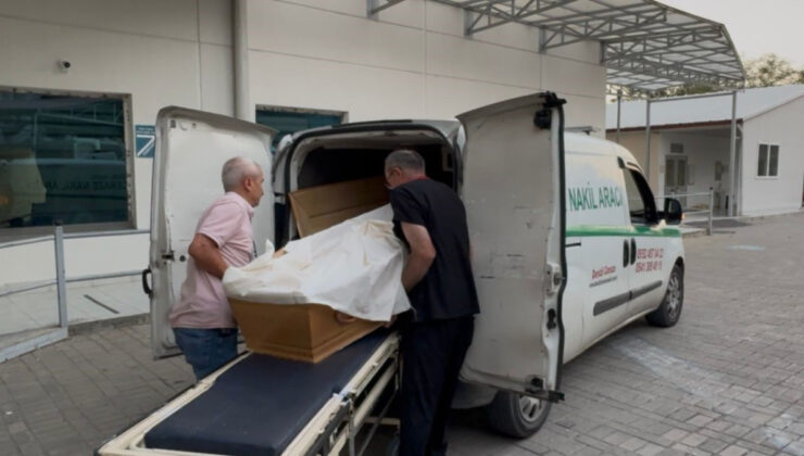 Denizli’de korkutmak için bıçak salladığı arkadaşını öldürdü