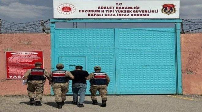 Erzurum’da FETÖ üyesi samanlıkta yakalandı
