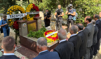 Galatasaray’dan Ali Sami Yen ve Süleyman Seba’nın kabrine ziyaret