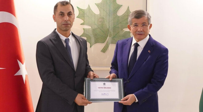 Gelecek Partisi İzmir Vilayet Lideri Yaşar Beyazgül tacizden gözaltında