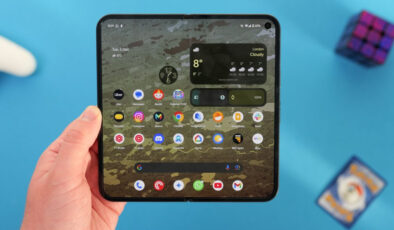 Google’a makûs haber: Katlanabilir Pixel 10 Pro Fold satışları gecikecek