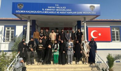 Hatay’da 24 sistemsiz göçmen ve 1 organizatör yakalandı