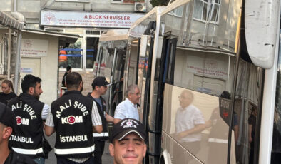 İBB soruşturmasında gözaltına alınan 24 kişi adliyeye sevk edildi