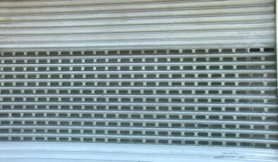 İstanbul’da 25 yıllık kuyumcu altınlarla ortadan kayboldu: Müşteriler şikayetçi oldu