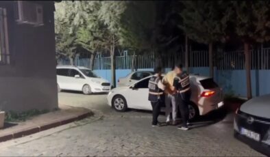 İstanbul’da konut arkadaşının boğazını kesti