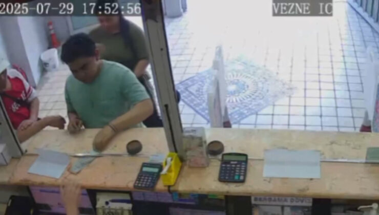 İstanbul’da konut sahibinin duşa girmesini fırsat bildi: 5 milyon TL’lik altın ve dövizle kaçtı