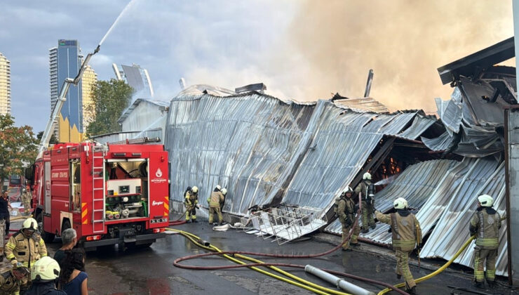 Kartal’da sinema platosunda yangın