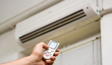 Klimayı açmadan evvel o tuşa basın! Hem soğutma tesirini artırın hem de faturayı düşürün