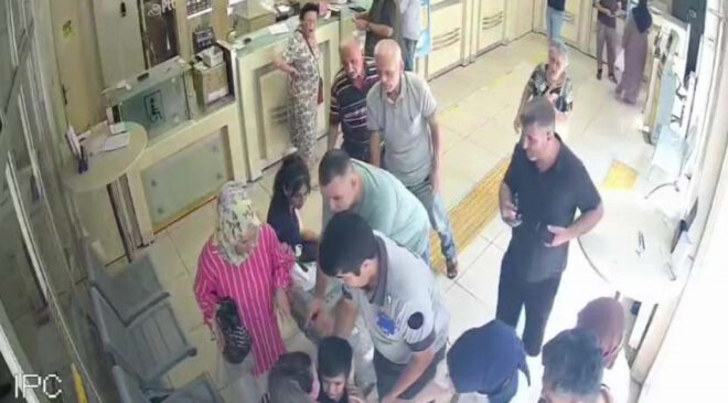 Kocaeli’de nefesi kesilen çocuğun imdadına güvenlik vazifelisi yetişti