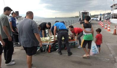 Kocaeli’de vatandaşların fark ettiği kişi boğulmaktan kurtarıldı