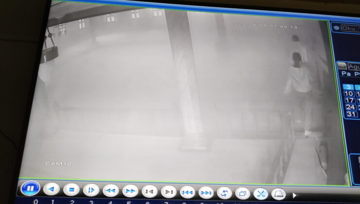 Kütahya’da bir küme genç mescide ziyan verdi