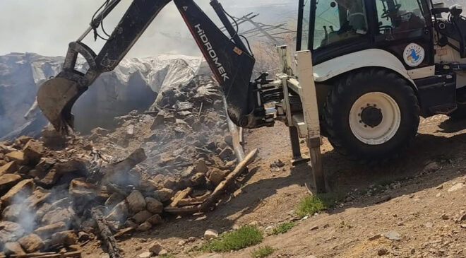 Malatya’da yangın sonrası kullanılamaz hale gelen ahırda 10 küçükbaş hayvan telef oldu