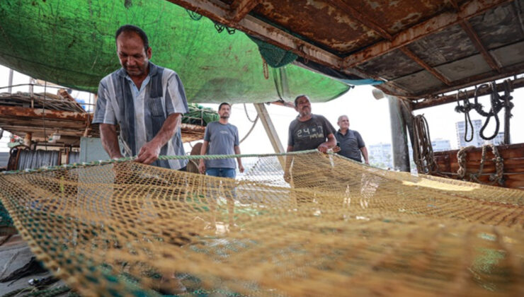 Mersinli balıkçılar memleketler arası sulardan eli boş döndü