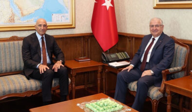 Milli Savunma Bakanı Güler, ABD Büyükelçisi Barrack’ı ağırladı