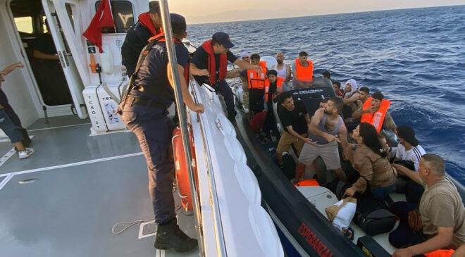 Muğla’da 2 göçmen kaçakçısı yakalandı