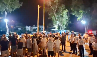 Muğla’da taksicilerle VIP minibüsçüler birbirine girdi: 150 taksici caddeyi trafiğe kapattı