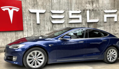 Otopilot kazasında hatalı bulundu: Tesla, 329 milyon dolar tazminat ödeyecek