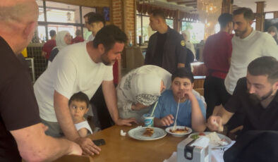 Rize’de turistler işletmecinin, işletmeci turistlerin sandı: Çocuk kayıp çıktı