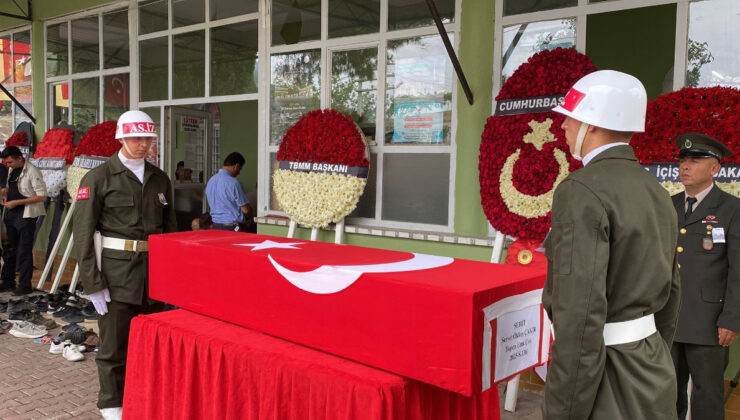 Şehit Servet Ökkeş Çakır, Osmaniye’de son seyahatine uğurlandı