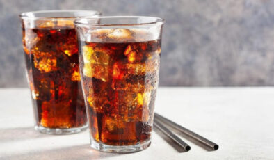 Şekersiz deyip geçmeyin: Gazlı içecekler diyabet riskini önemli halde artırıyor