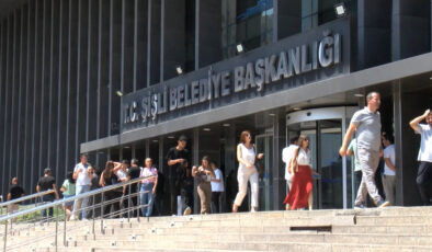 Şişli Tapu Müdürlüğü’nde yangın paniği