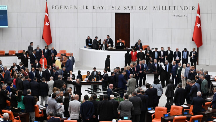 Terörsüz Türkiye yolunda siyasi partiler kurul üyelerini belirledi