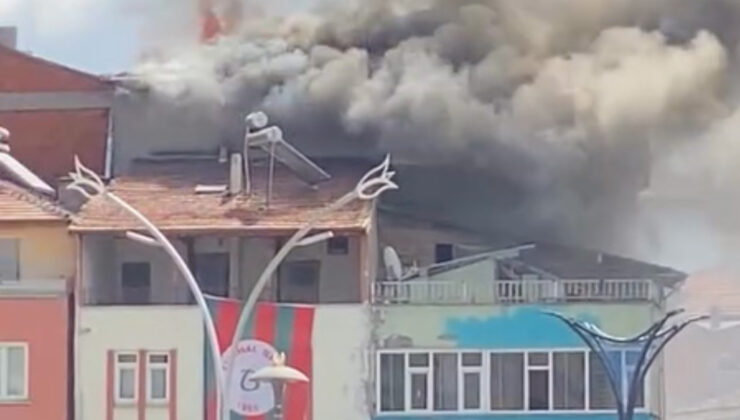 Tokat’ta 5 katlı binada korkutan yangın