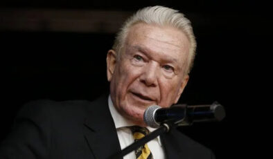 Uğur Dündar, Hamdi Ulukaya’nın kelamlarını kıymetlendirdi: Küfürlere isyan etti