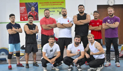 Ulusal halterciler, Dünya Şampiyonası’na hazırlanıyor