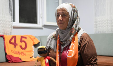 Victor Osimhen’in dönüşü Neslihan teyzeyi sevindirdi