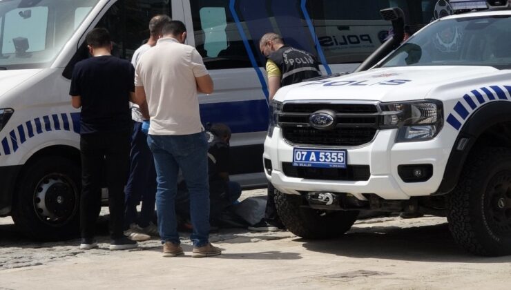 Antalya’da falezlerden düşen ABD’li turist hayatını kaybetti