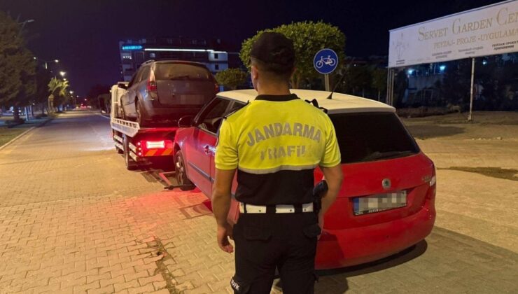 Antalya’da korsan nakliyecilik yapılan 8 araca 835 bin lira ceza